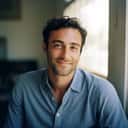 Forfatterbillede af David Hall